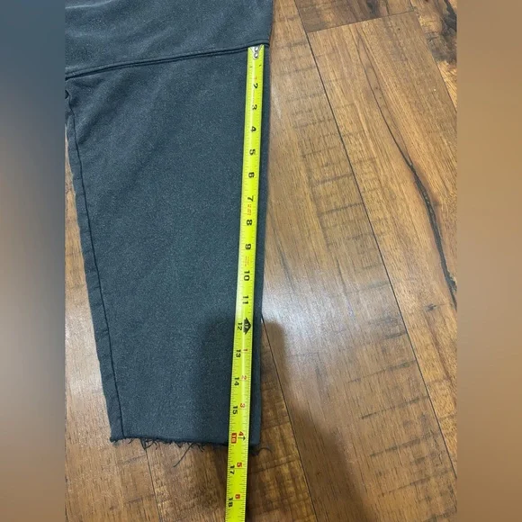 Annie Bing Tiger Sweatshirt Gray/Black Size Small Frayed Sleeves - Picture 12 of 12